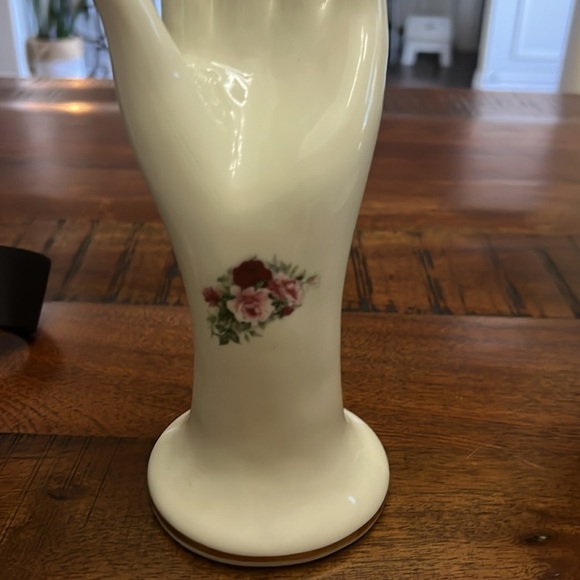 Formality by Baum Bros Porcelain Ring Holder – 9” Vintage Floral Hand Stand - Picture 7 of 7